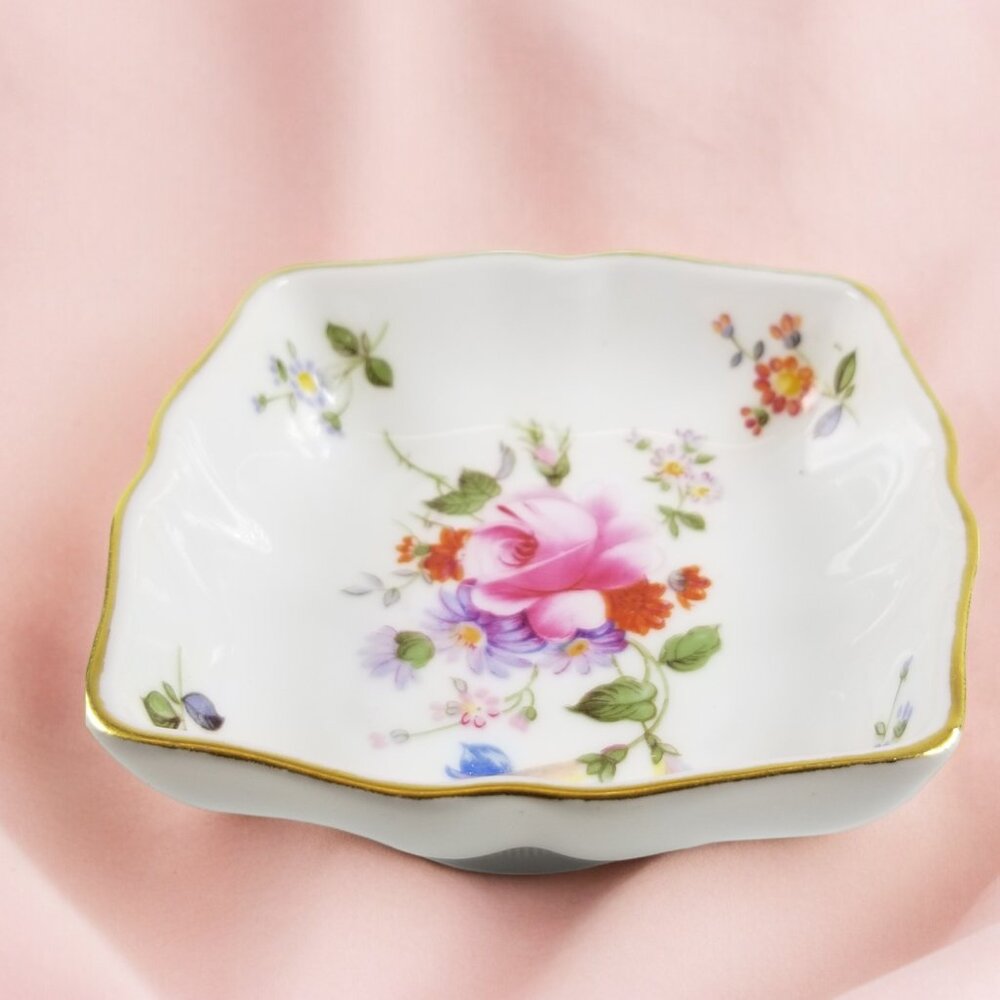 Bone China Rose Ring Dish, Poise Jewel's Gift Caddy Royal Crown Derby England - Picture 9 of 16